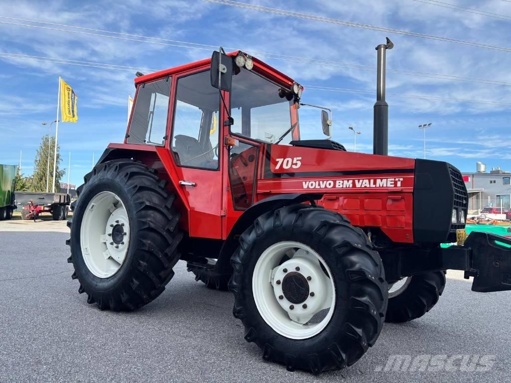 Valmet 705 Trattori