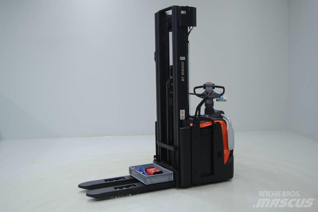 Toyota SPE160L Transpallet uomo a terra