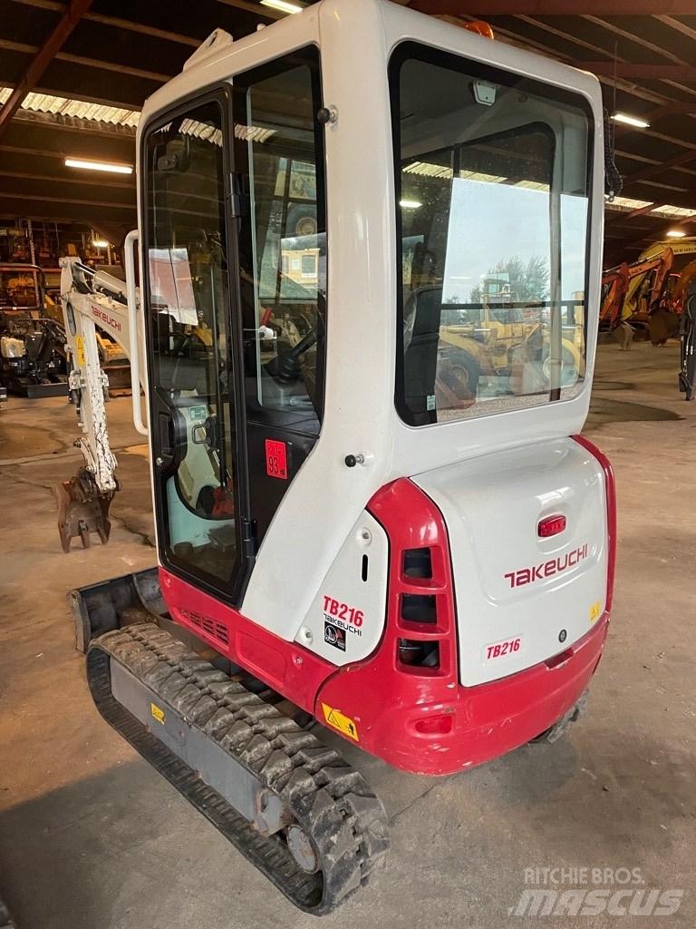 Takeuchi TB216 Miniescavatori