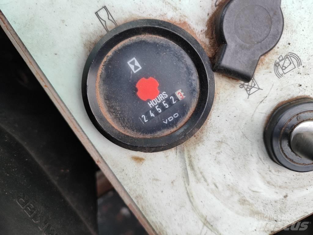 Sennebogen 723 Movimentazione rifiuti
