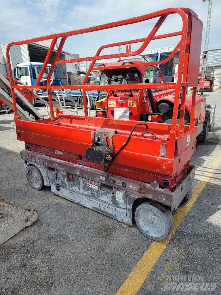 Haulotte Compact 8 Piattaforme a pantografo