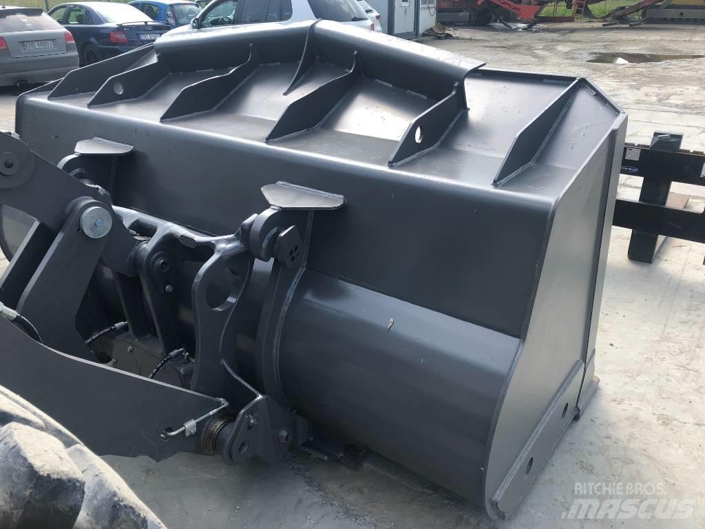Volvo L50H Pale gommate