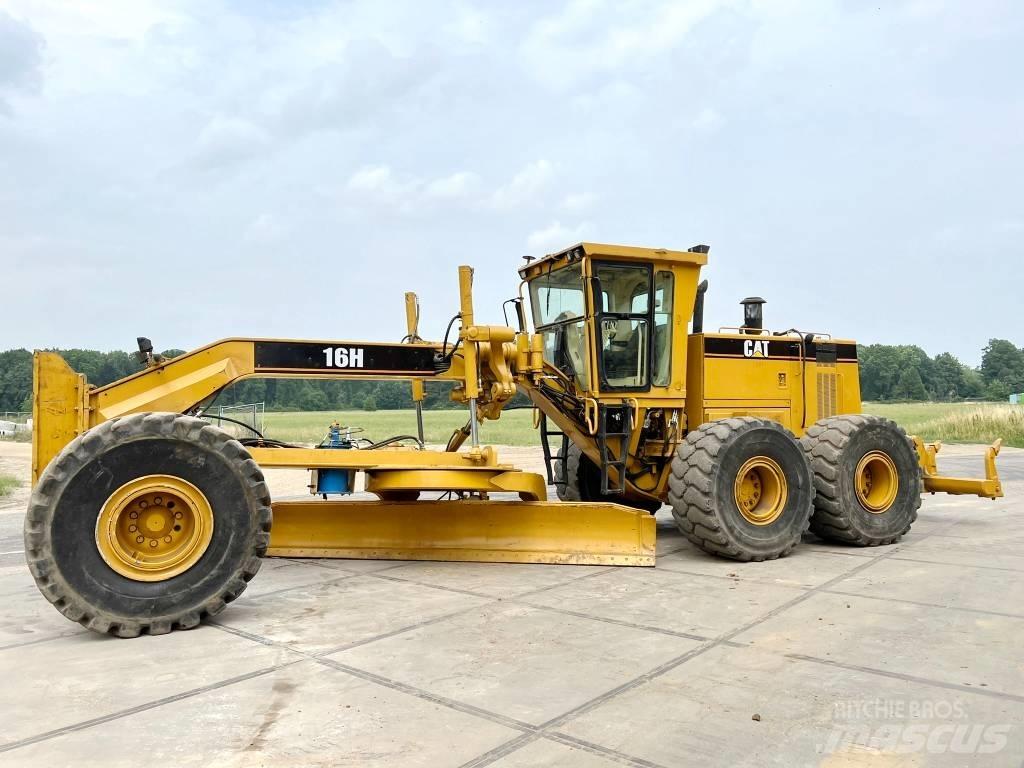 CAT 16H + RIPPER Motorgraders