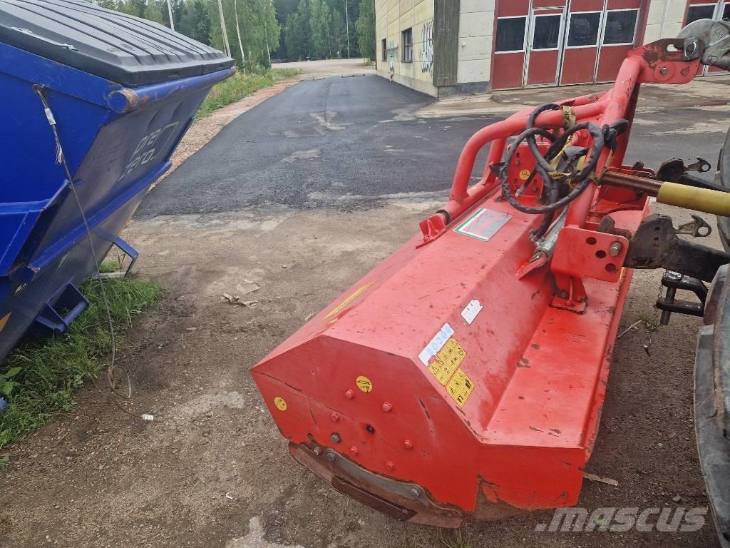 Dragone VL240 Falciatrici/cimatrici per pascoli