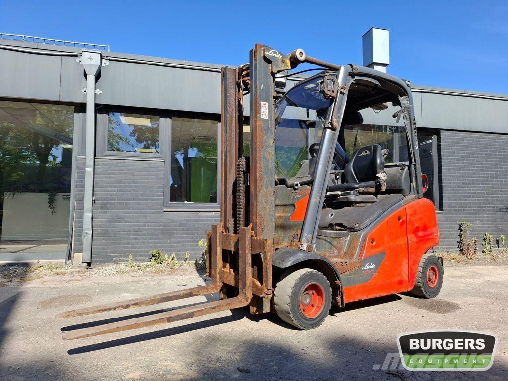 Linde H20T Carrelli elevatori GPL