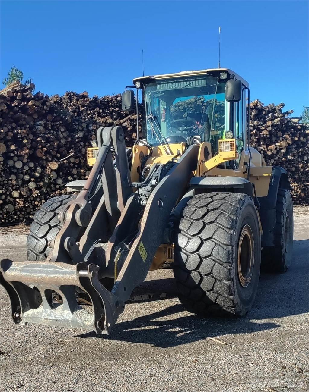 Volvo L110G Pale gommate