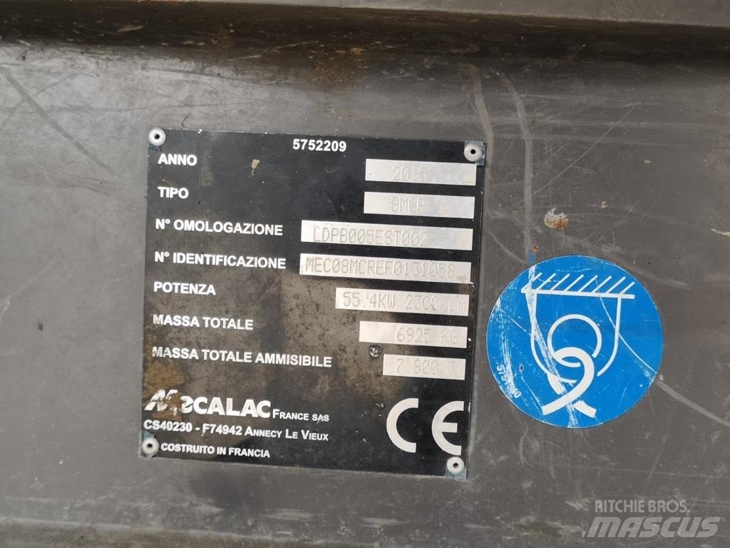 Mecalac 8 M CR Escavatori cingolati
