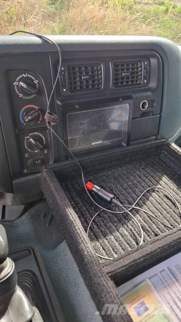 Renault Premium 340 Camion per il trasporto di macchine forestali
