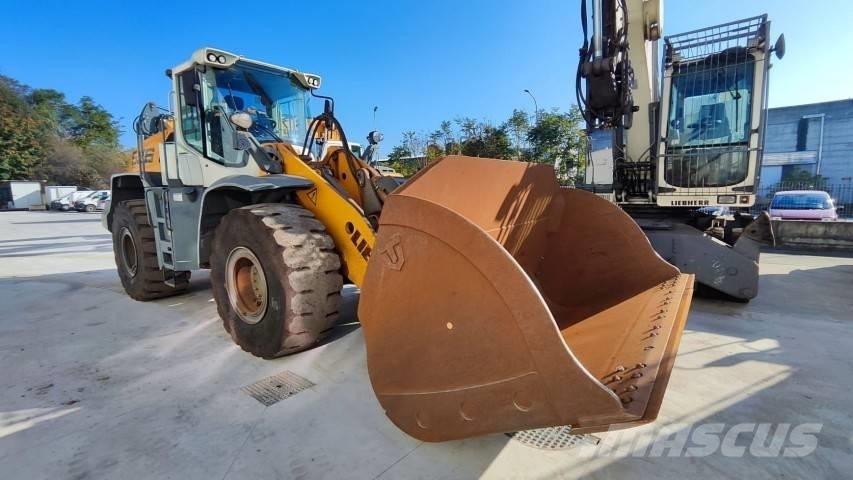 Liebherr L 556 Pale gommate
