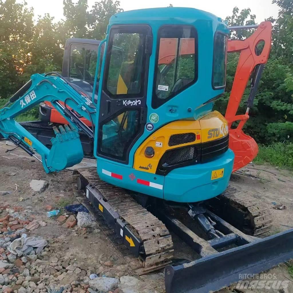 Kubota KX135 Miniescavatori