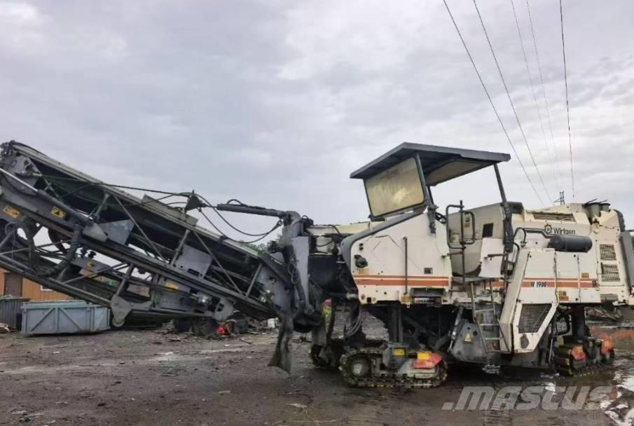 Wirtgen 1900DC Fresa a freddo per asfalto