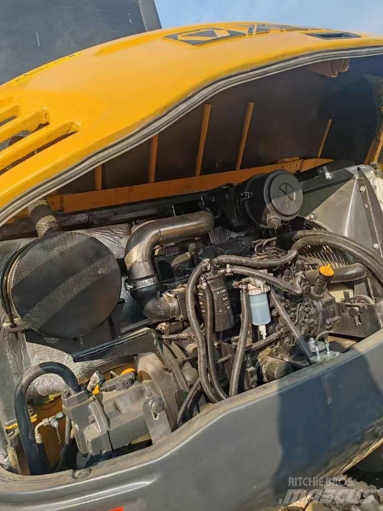 XCMG 60 Escavatori cingolati