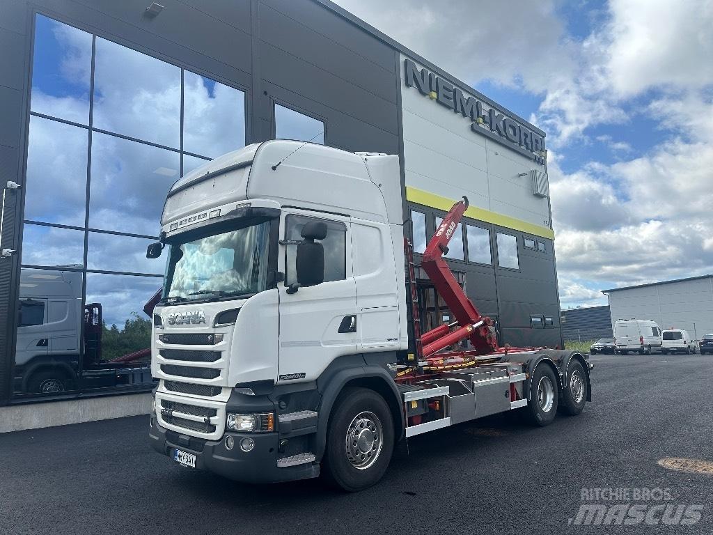 Scania R520 6x2*4 Camion con gancio di sollevamento