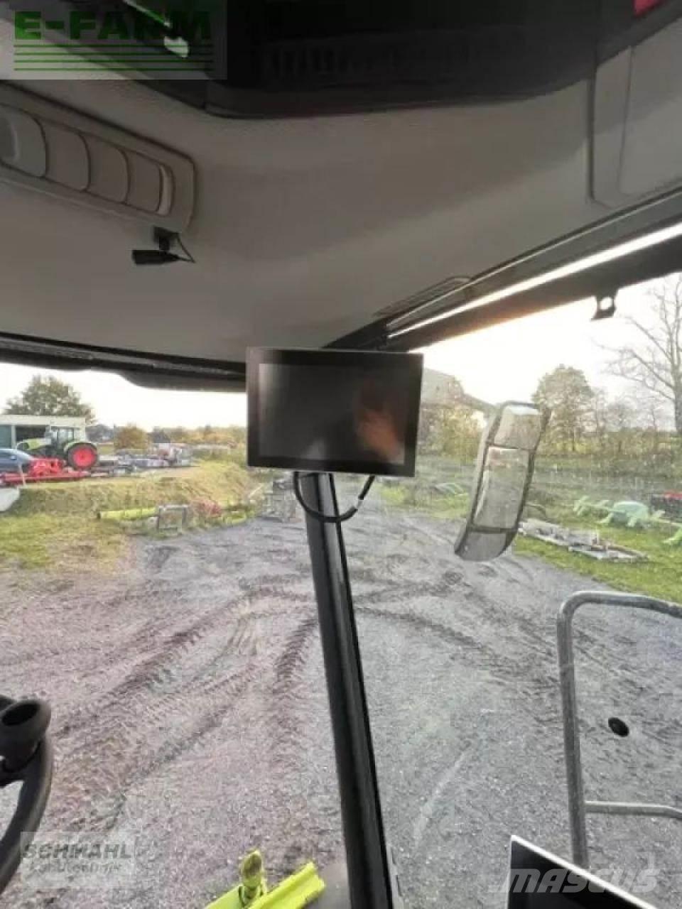 CLAAS trion 730tt Mietitrebbiatrici