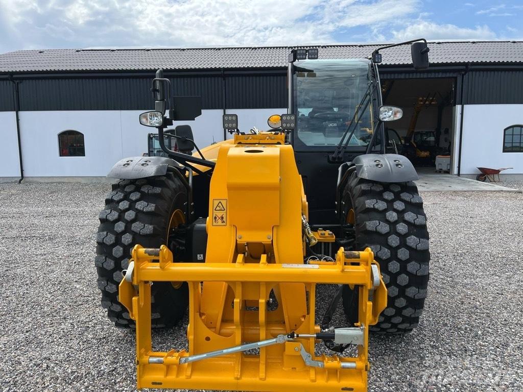 JCB 560-80 Agri Xtra Sollevatori telescopici