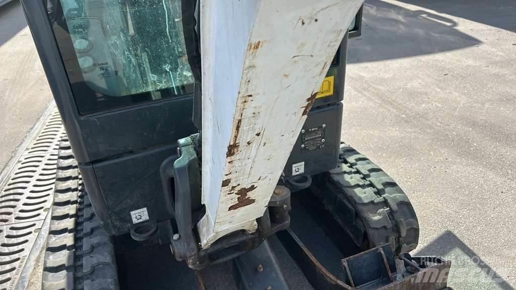 Bobcat e17 Trattori
