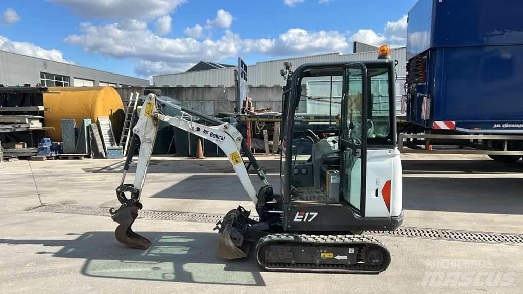 Bobcat e17 Trattori