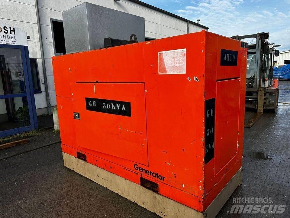 Cummins 30 KVA Generatori diesel