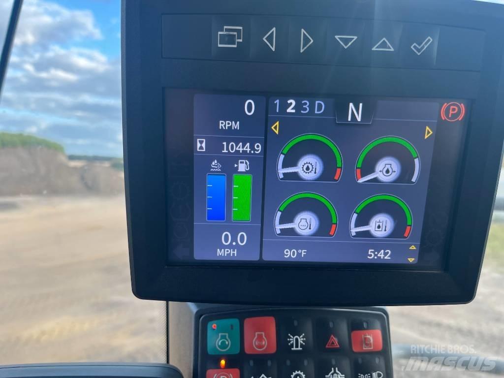 DEERE 724P Pale gommate
