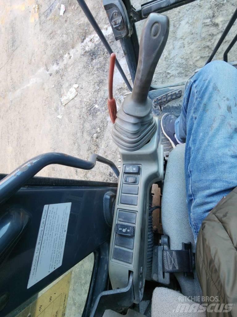 DEERE 245G LC Escavatori cingolati