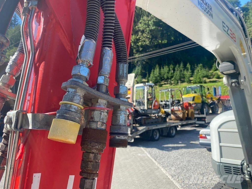 Wacker Neuson EZ 38 Miniescavatori