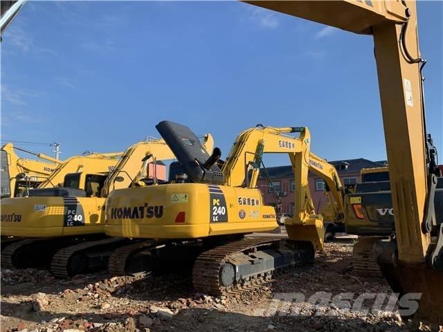 Komatsu PC 240-8 Escavatori cingolati