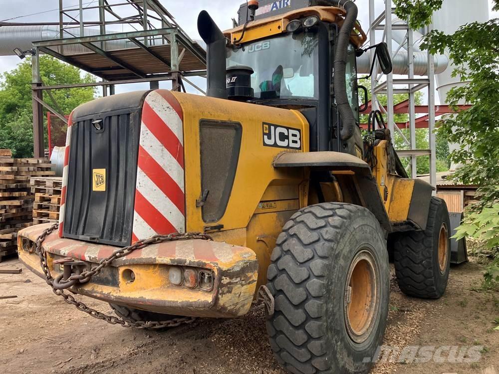 JCB 436 Pale gommate