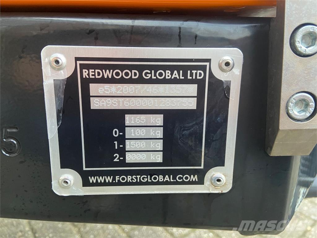  Först ST6D.24 Trince semoventi