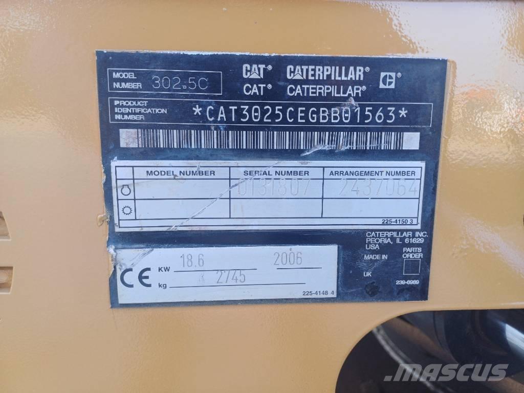 CAT 302.5 Miniescavatori