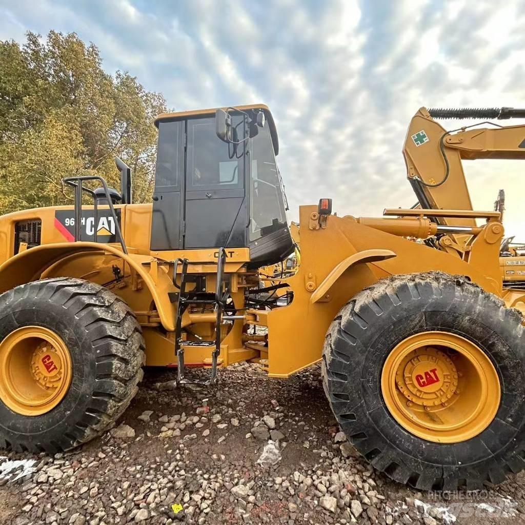 CAT 966 H Pale gommate