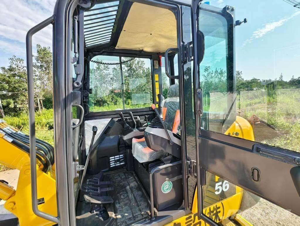 Komatsu PC 56-7 Miniescavatori