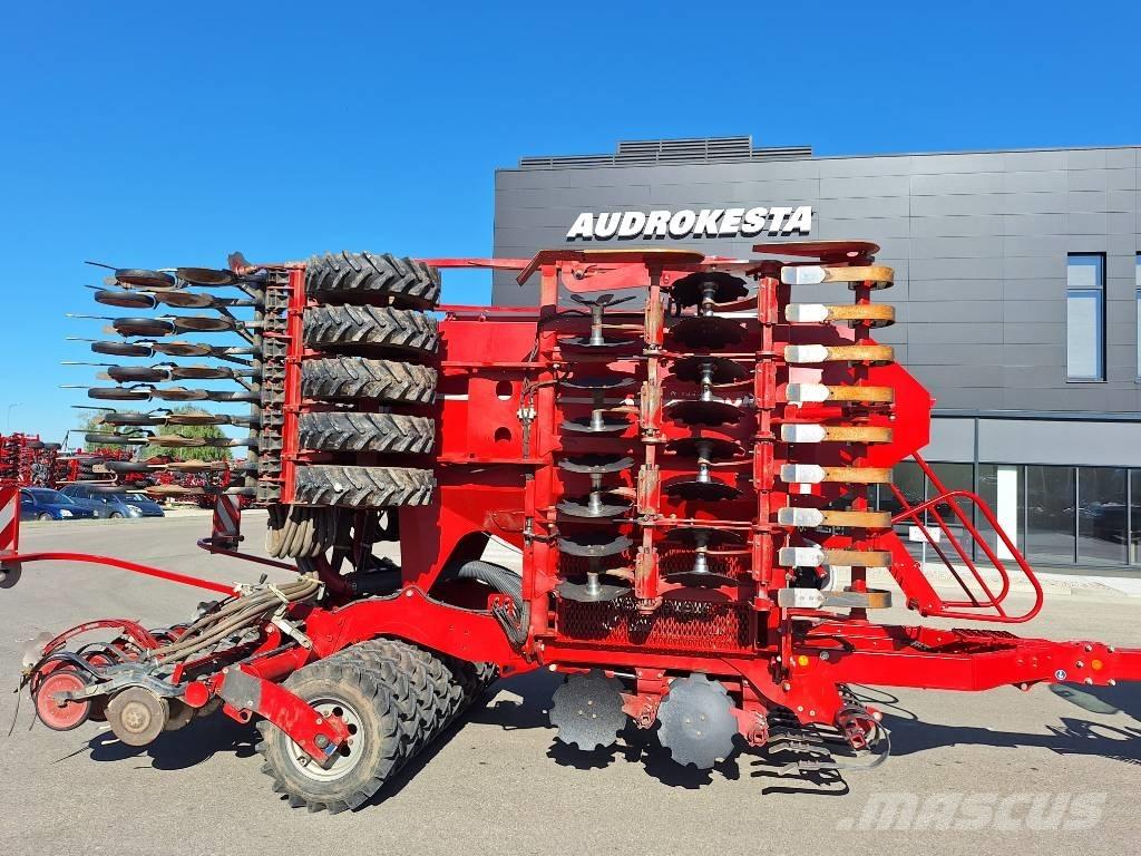 Horsch Pronto 6 DC Perforatrici
