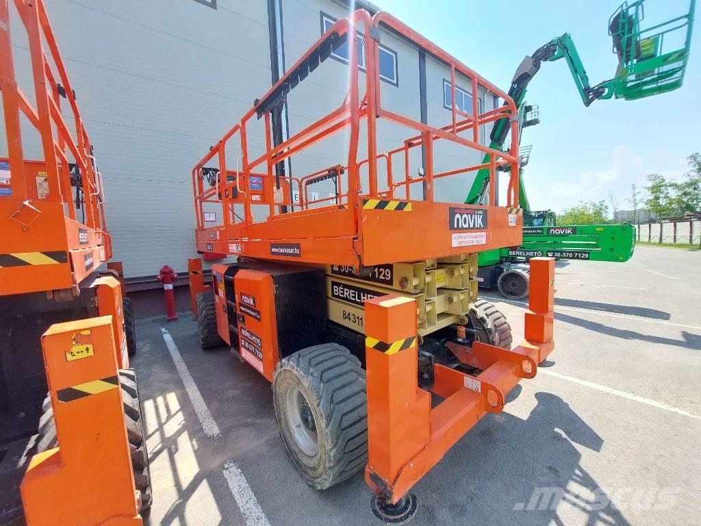 JLG 330 LRT Piattaforme a pantografo