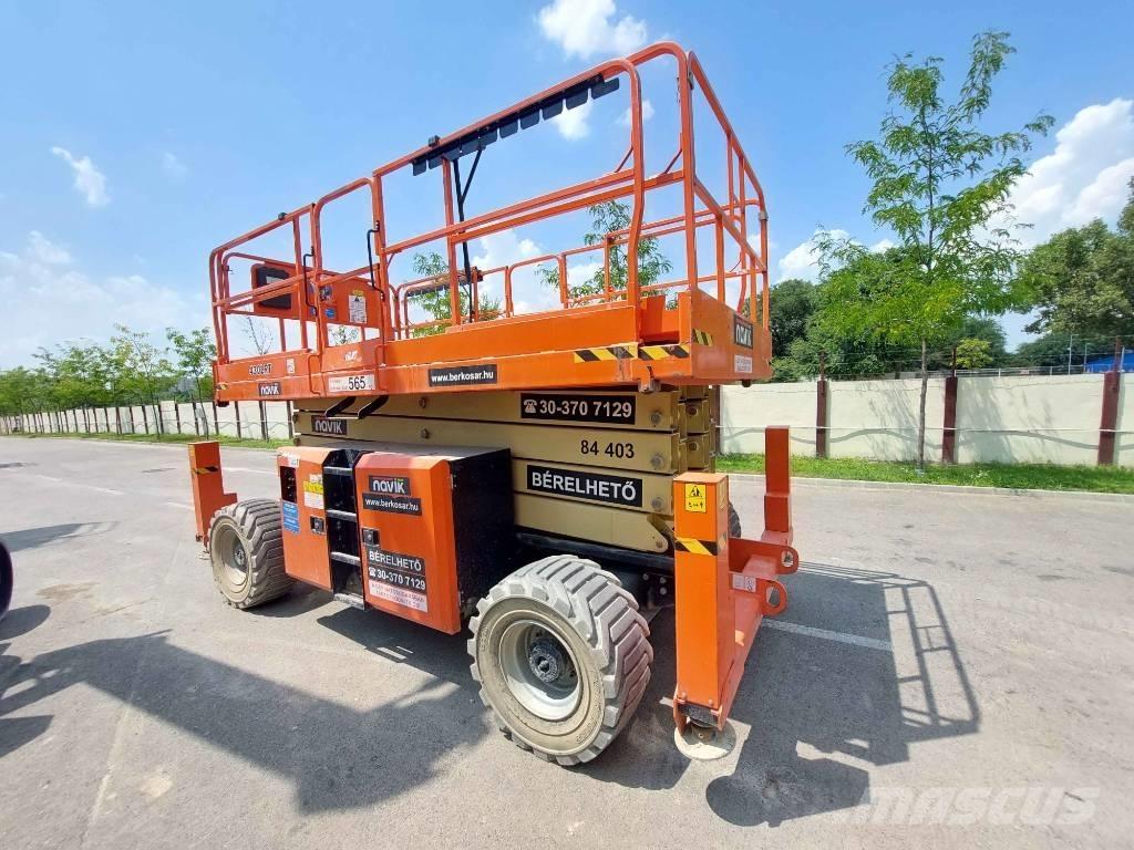 JLG 330 LRT Piattaforme a pantografo