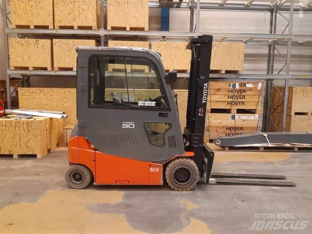 Toyota 8FBMT30 Carrelli elevatori elettrici