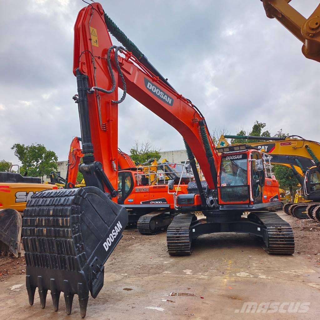 Doosan DX 300 LC -9C Escavatori cingolati