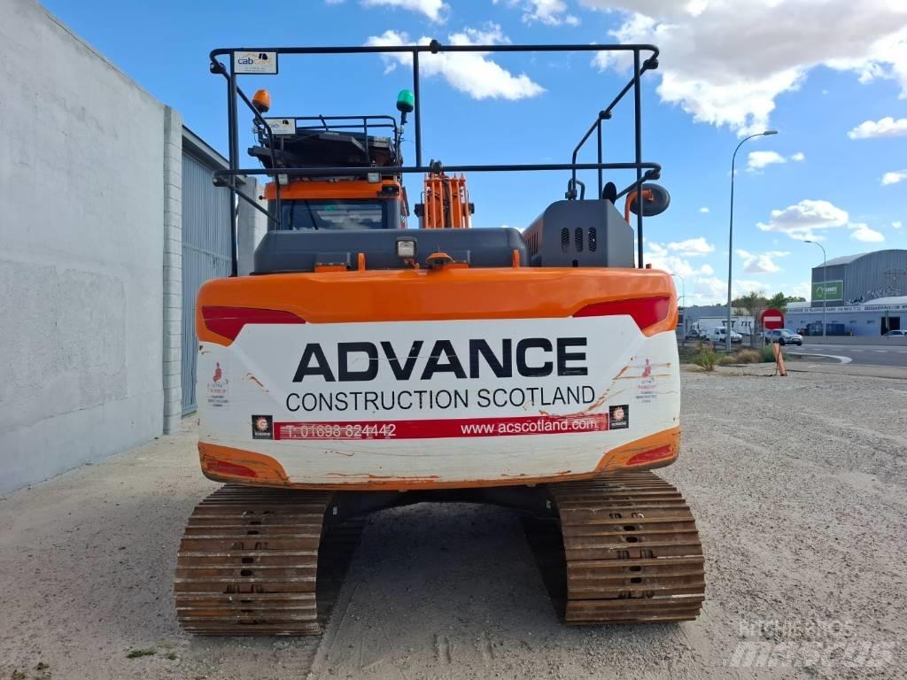 Doosan DX 140LC-5 Escavatori cingolati
