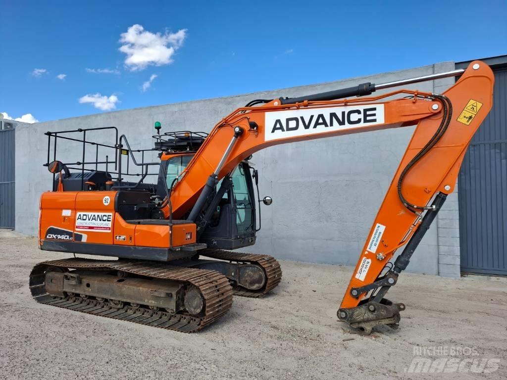 Doosan DX 140LC-5 Escavatori cingolati
