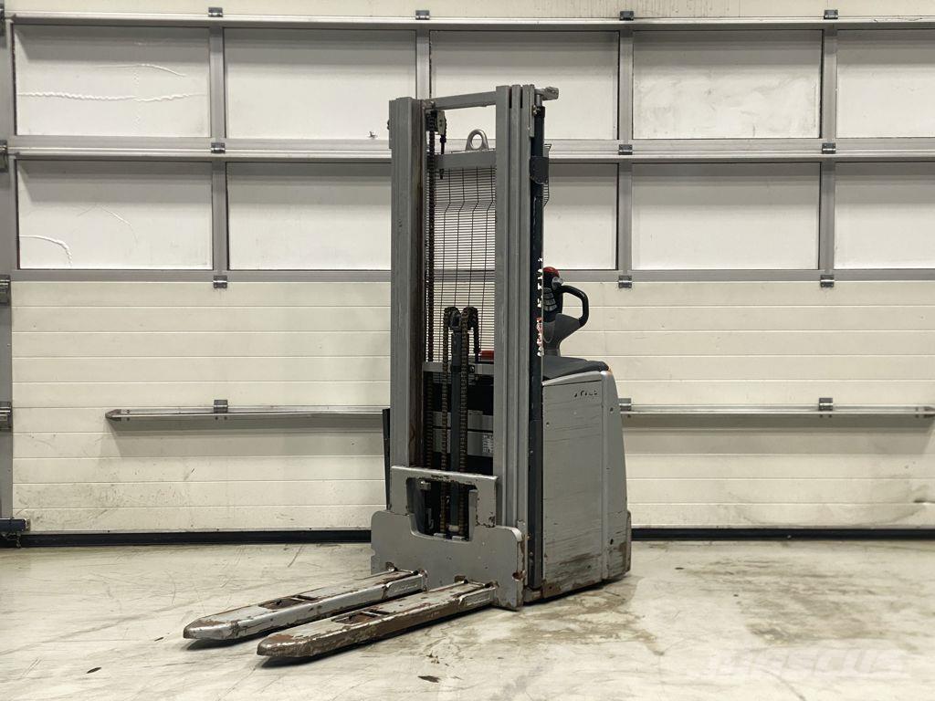 Still EXV14I Transpallet uomo a terra