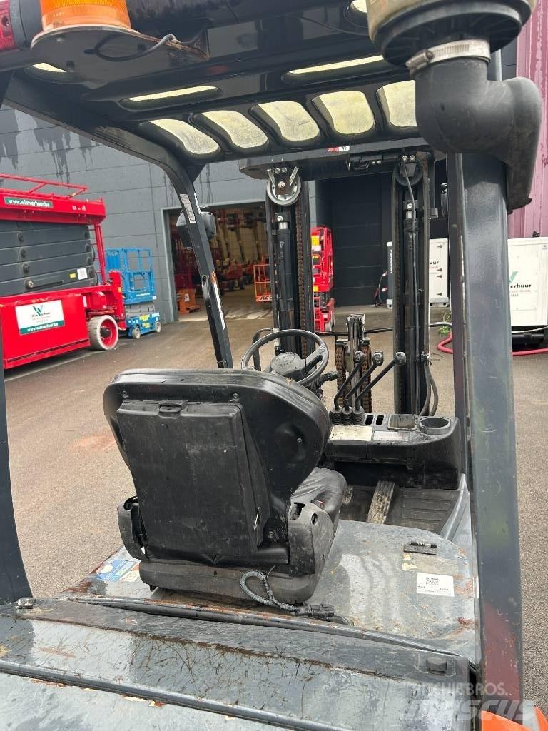 Toyota 02-8 FDF 25 Carrelli elevatori diesel