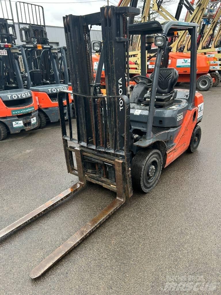 Toyota 02-8 FDF 25 Carrelli elevatori diesel