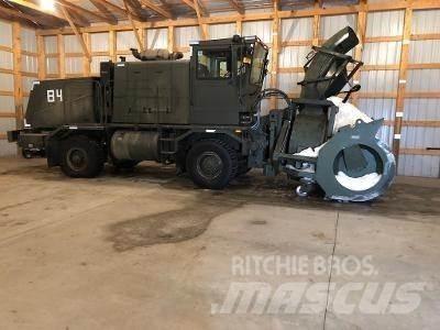 Oshkosh H2218 Costruzioni - Altro