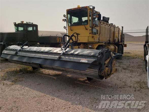 Oshkosh HB2718 Costruzioni - Altro
