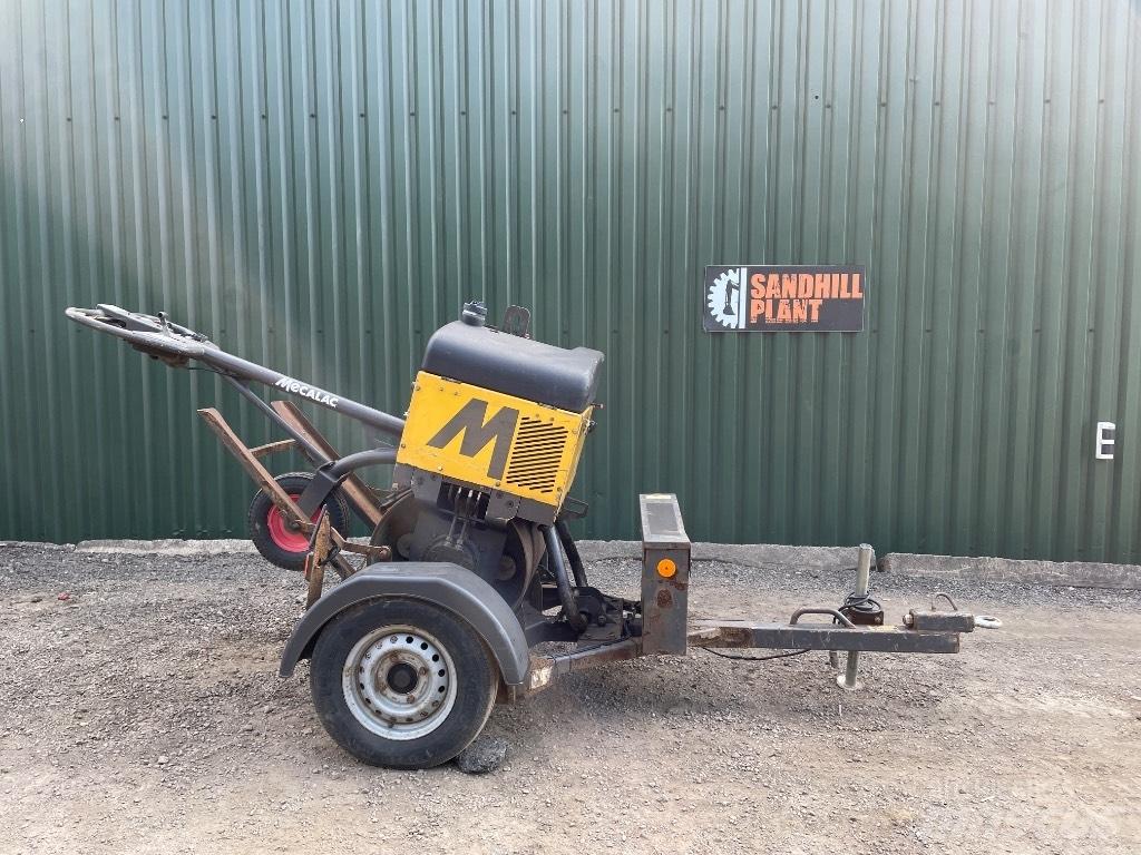 Mecalac MBR 71 Rulli monotamburo