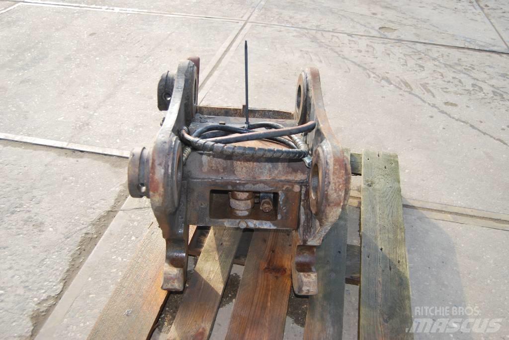  Quickcoupler Accoppiatori rapidi