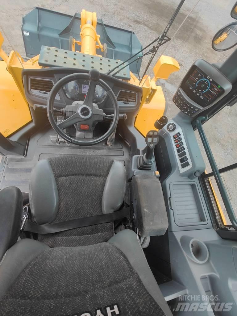 Hyundai HL 960 Pale gommate