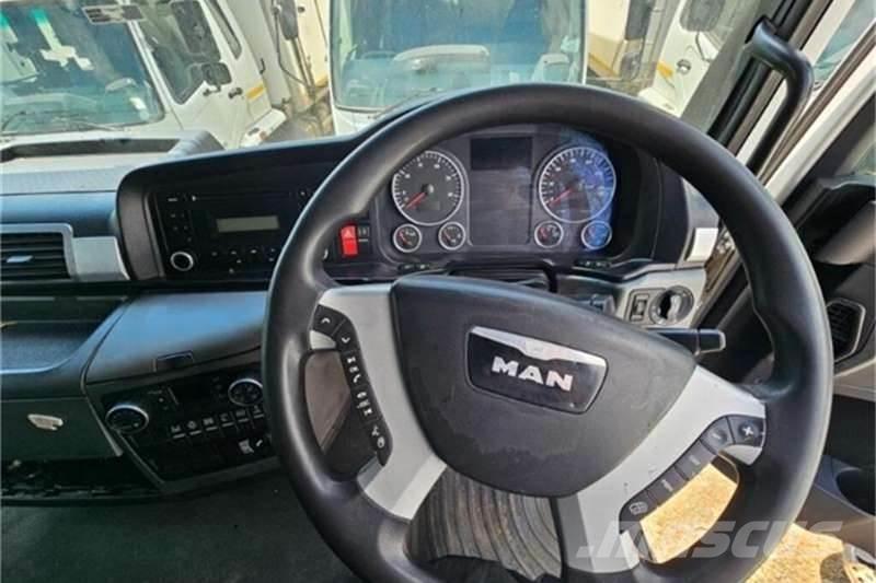 MAN 26 SERIES Camion altro