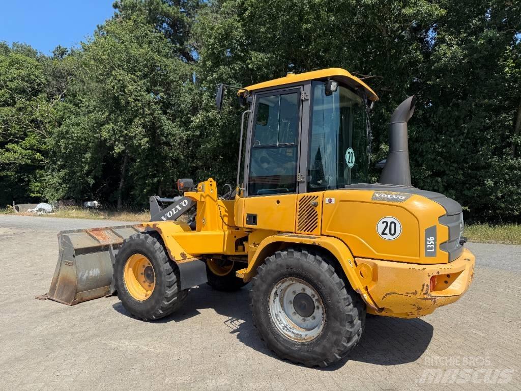 Volvo L 35 G Pale gommate