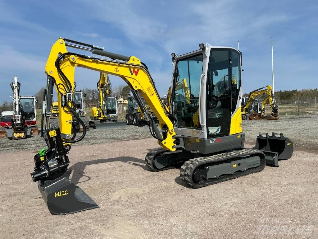 Wacker Neuson EZ26 Miniescavatori