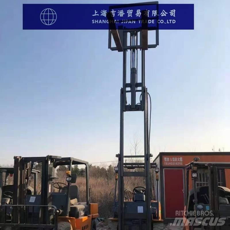 TCM 30 Carrelli elevatori diesel